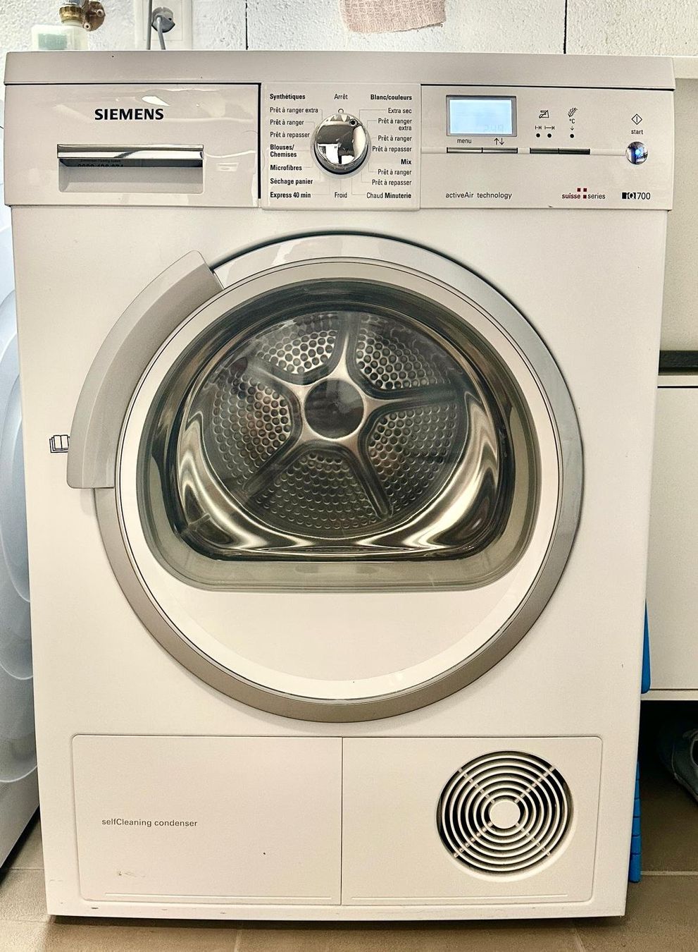 Siemens Machines à sécher: Sèche-linge Siemens iQ700 – D'occasion à Jouxtens-Mézery par AALF