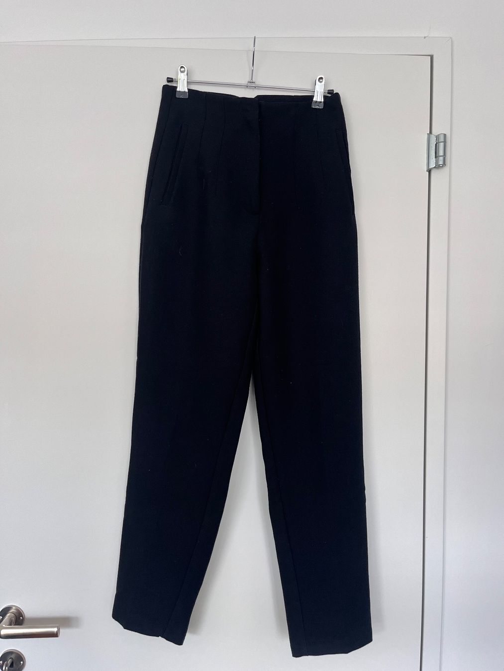 Zara Pantaloni: Zara Hose – Usato da Zürich venduto da ajd_fwj2