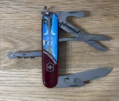 VICTORINOX SACKMESSER SWITZERLAND