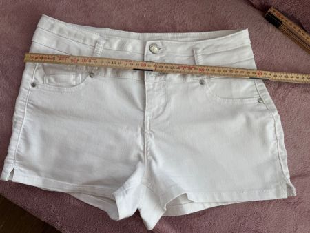 Strech Jeans Hot-Pants weiss Gr. 38 aus Amerika / BlueSpice