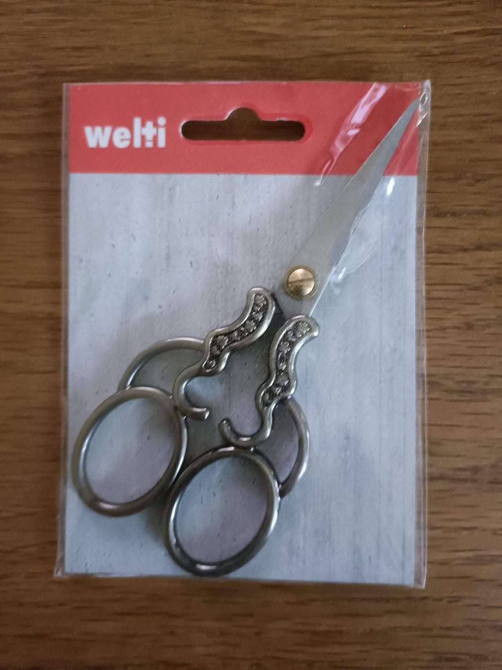 Tutti gli attrezzi: Stickschere Antik Look – Nuovo e nell'imballaggio originale da Rotkreuz venduto da Basana2