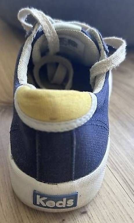 Scarpe da donna: Keds Sneakers – Usato da Davos Dorf venduto da ros_6gpj 2
