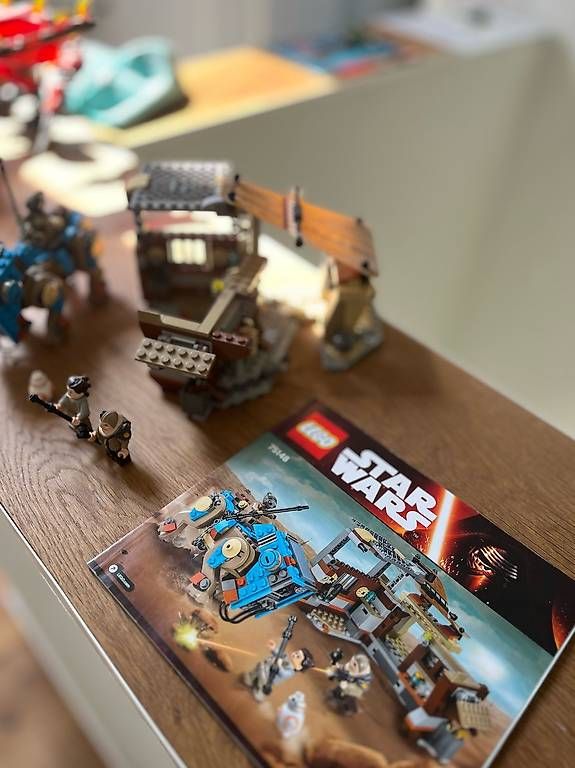 Baukästen: Lego Starwars Begnung auf Jakku – Gebraucht aus Oberhof von Janis33 1