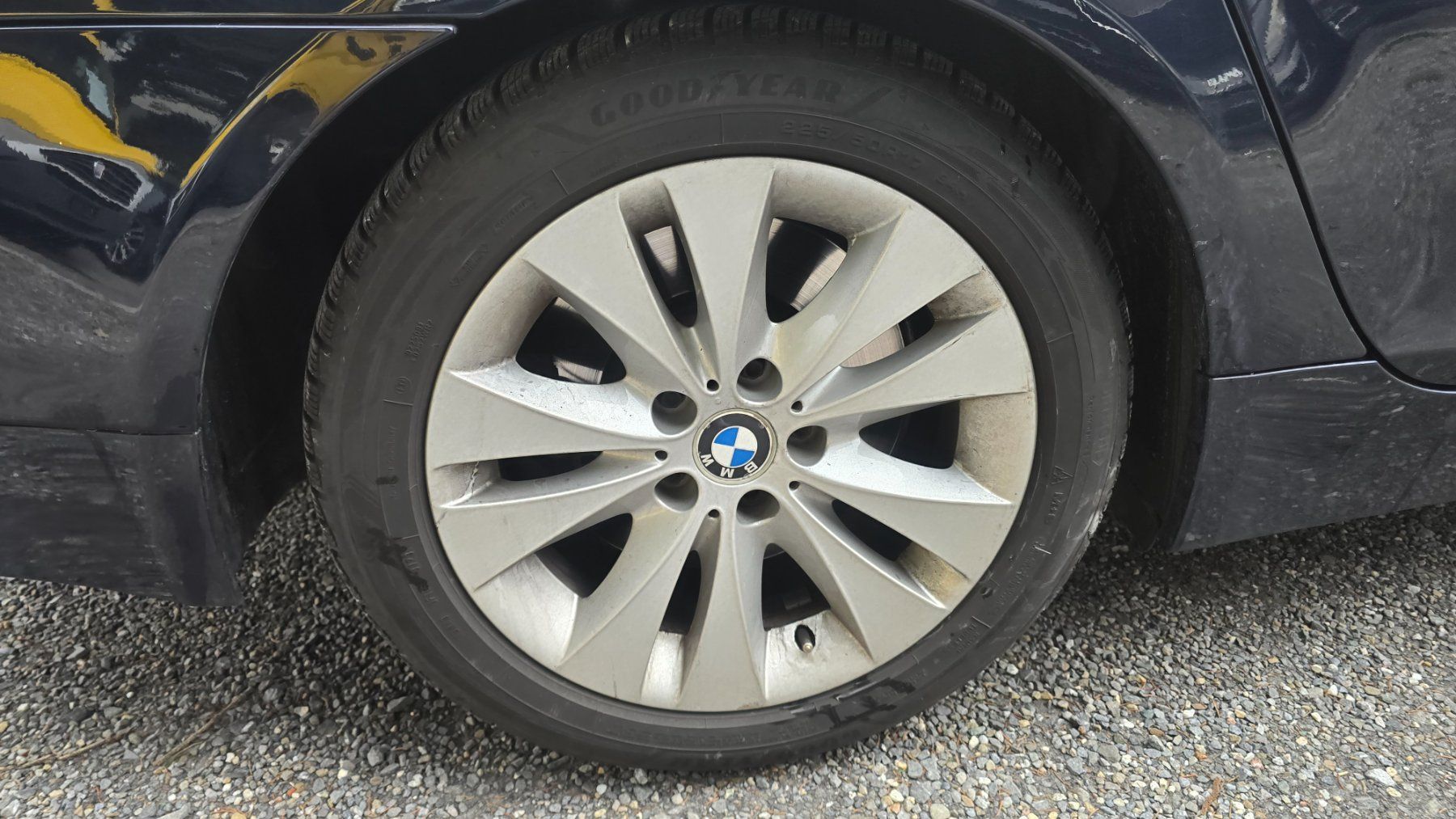 BMW Automobili: BMW 535d Limousine – Usato da Emmenbrücke venduto da meu_2j8p 4