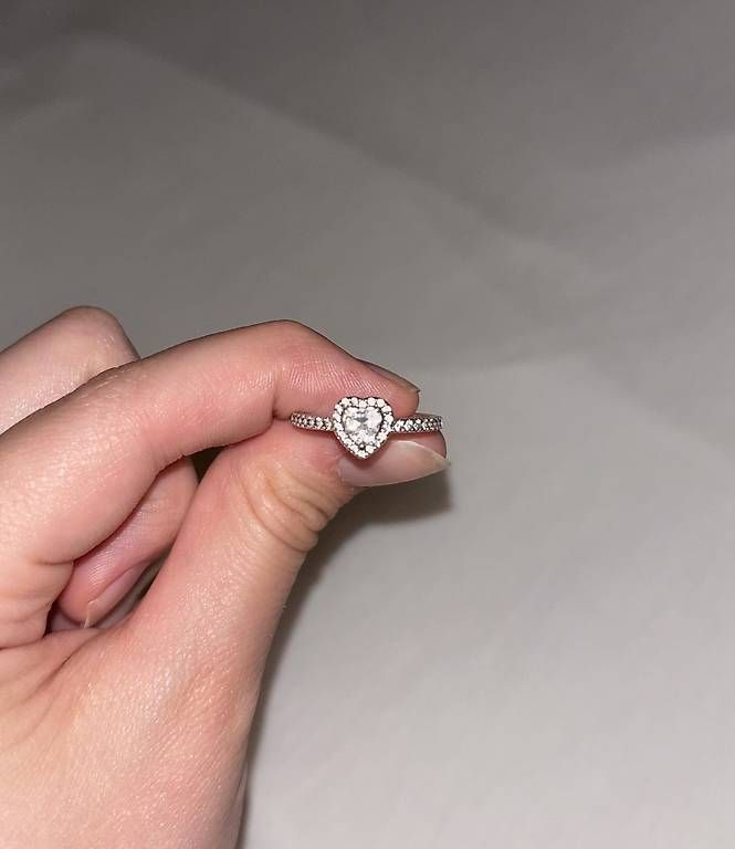 Anelli: Pandora Ring mit Herzform – Usato da Regensdorf venduto da vic_jvd7 1