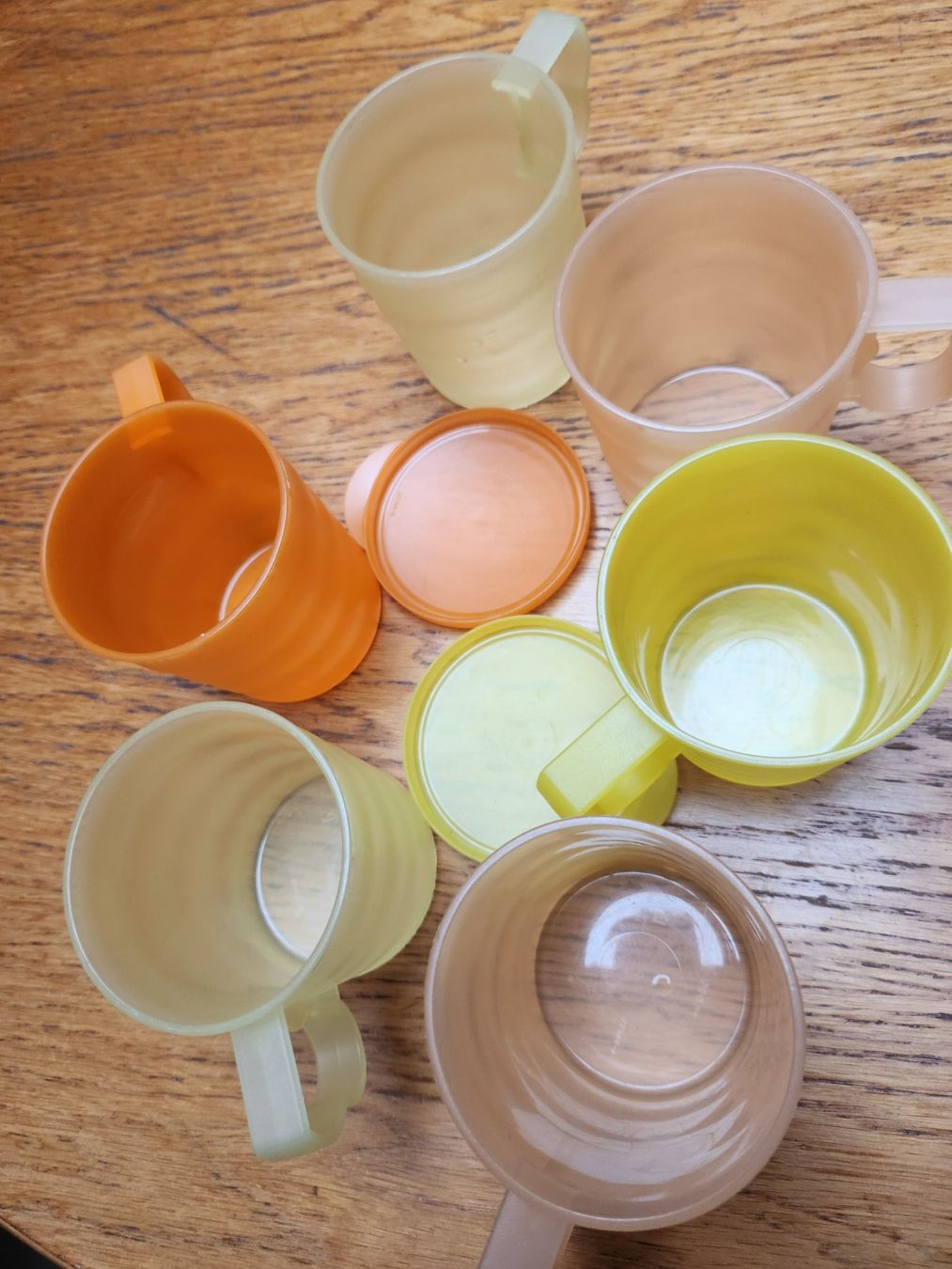 Tupperware Contenitori & Simili: Tupperware Tassen 6er Set – Usato da Gstaad venduto da Kuhstall-2026 1