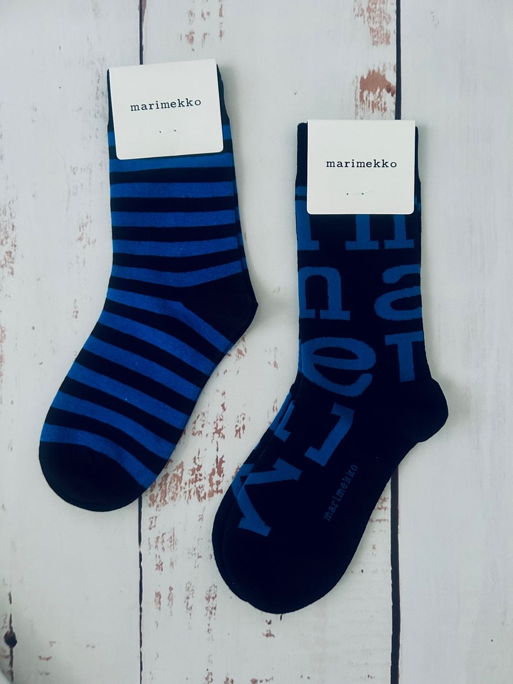 Socken: Marimekko socks pop-up stripes print – Neu und originalverpackt aus Zürich von Ferienan