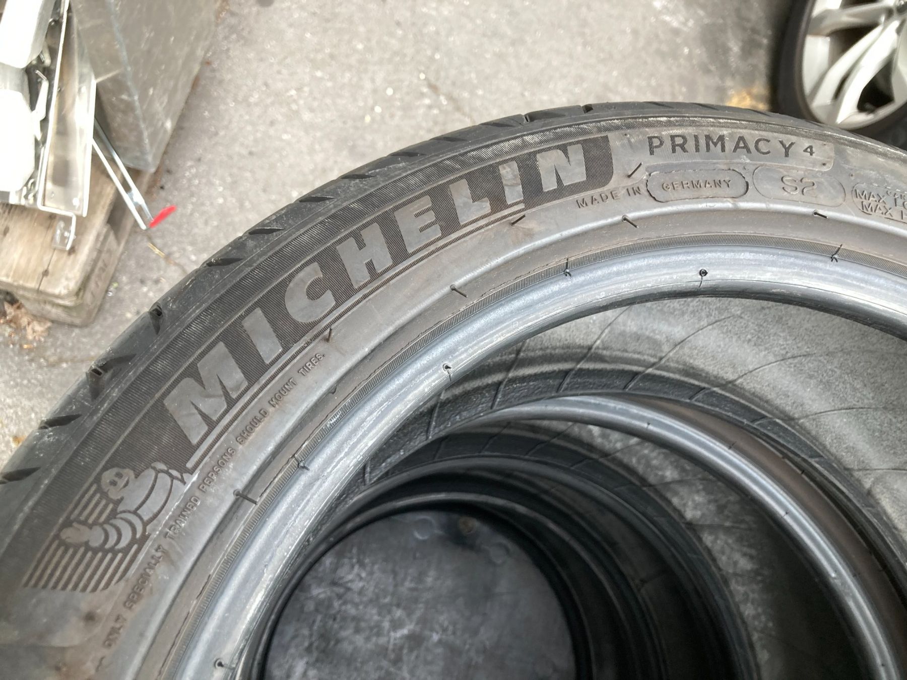 Michelin Pneumatici & Ruote complete: 225/45R17 Michelin Sommerpneu – Usato da Cham venduto da Cham6332 4