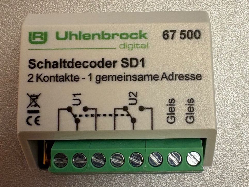 Uhlenbrock Modellini di ferrovie: Uhlenbrock Schaltdecoder 67500 SD1 – Usato da Stäfa venduto da chris_c638