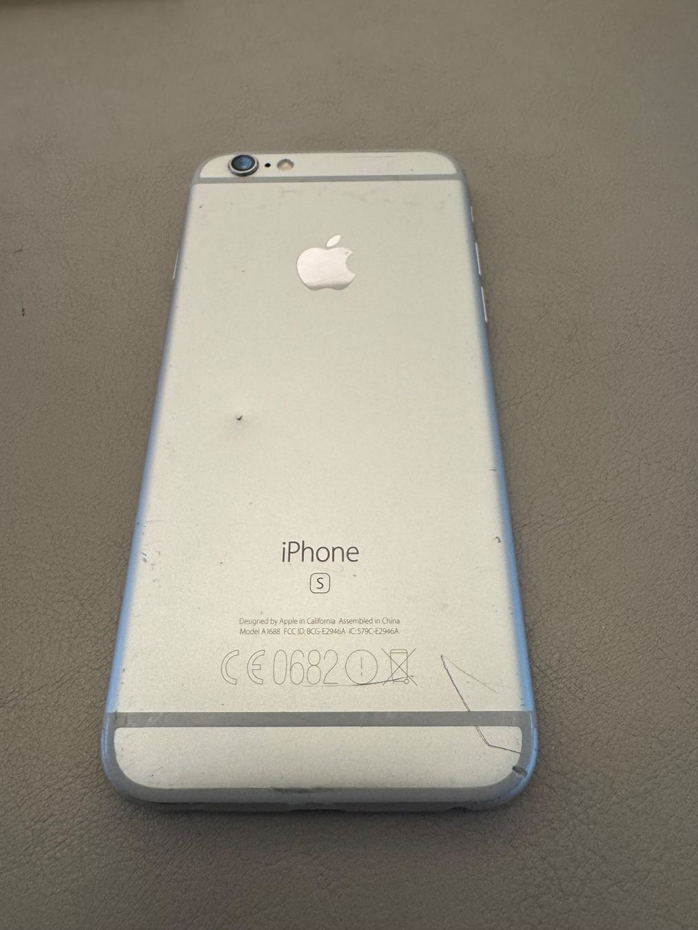 Apple Telefoni cellulari / Smartphones: iPhone 6s – Difettoso da Adliswil venduto da Busys 1