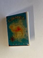 Pin's Camel "Carte du monde"  pour collection