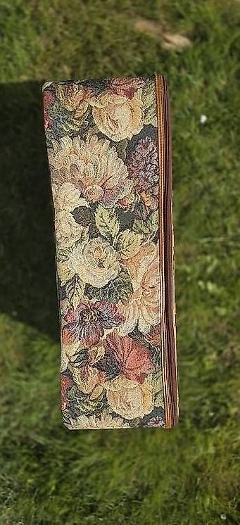 Valigie: Schöner antiker Koffer mit Blumenmuster – Usato da Lichtensteig venduto da isa_76mj 1