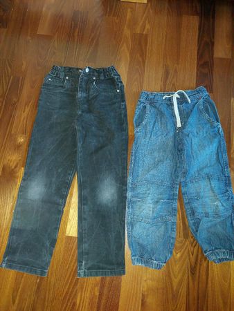 2er Set Hosen, Jeans und Cord, Grösse 122/134, Top Zustand