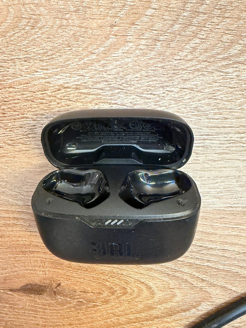 Chargeur: JBL Live Pro 2 TWS Ladecase – D'occasion à Olten par loris.zimmerli 2