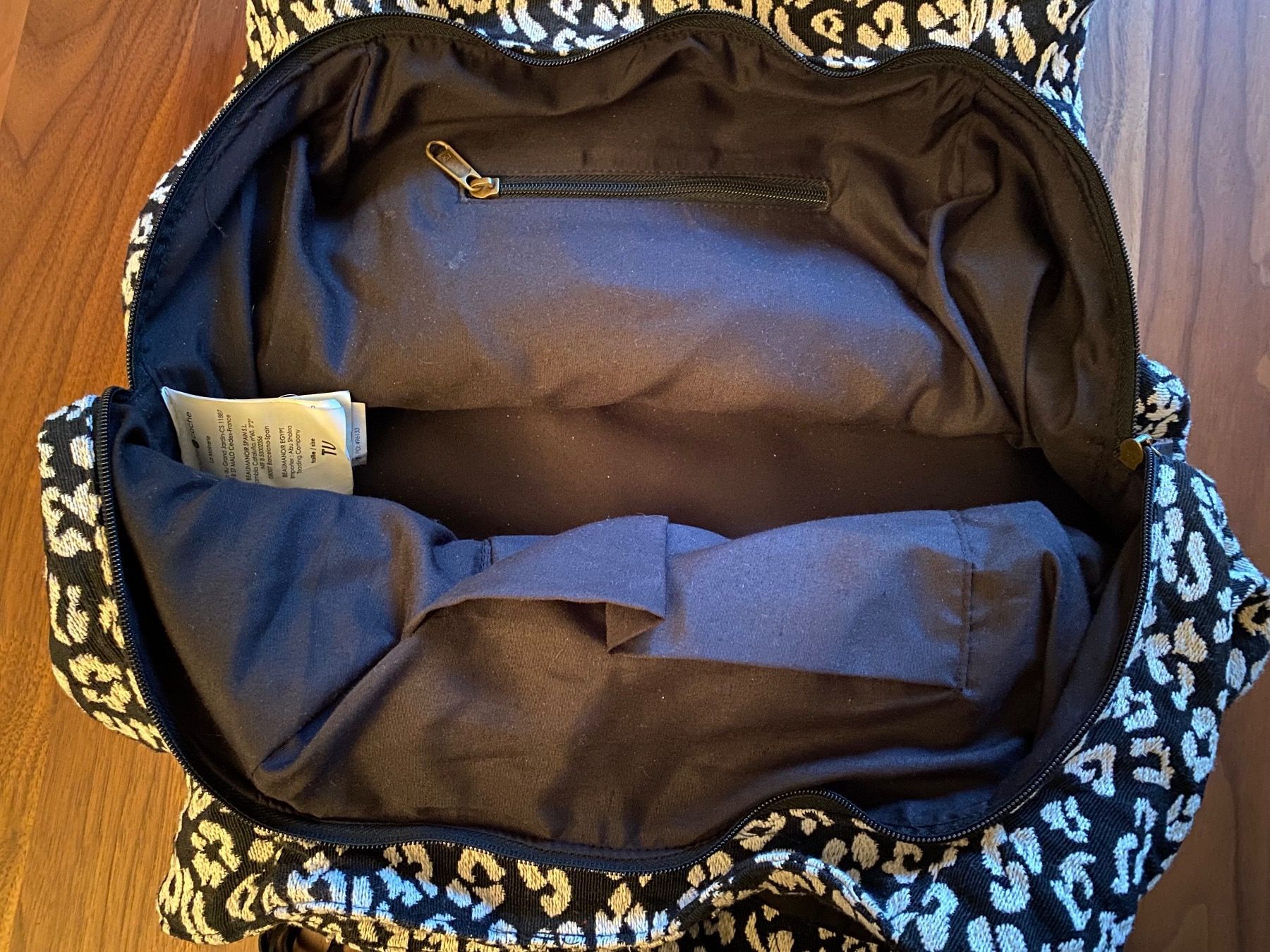 Borse da donna: Tasche – Usato da Basel venduto da Gundeli-25 3