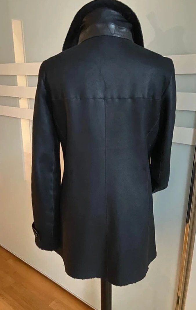 Jil Sander Cappotti: Jil Sander Ledermantel mit Fell – Usato da Basel venduto da ele_j688 1