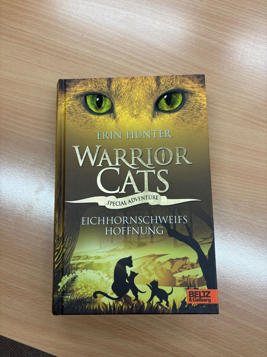 Bücher: Warrior Cats Eichhornschweifs Hoffnung  – Gebraucht aus Gamsen von Jessi_Booh