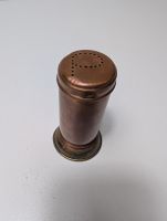 Pfefferstreuer mit Messingfuss vintage guter Zustand