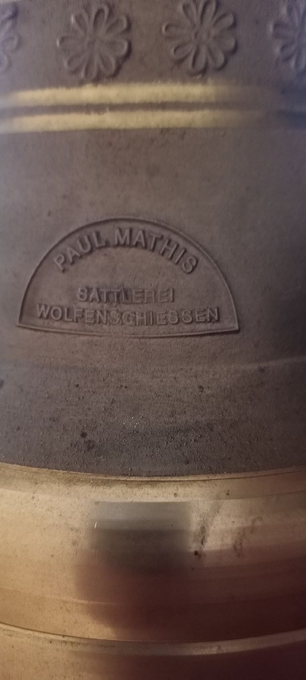 Cloches & sonnailles: Glocke – D'occasion à Grafenort par Rugisbalmtoni 1