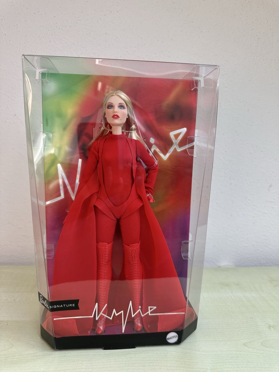 Puppen: Barbie Kylie Minogue – Neu und originalverpackt aus Zürich von Kat_5557 3