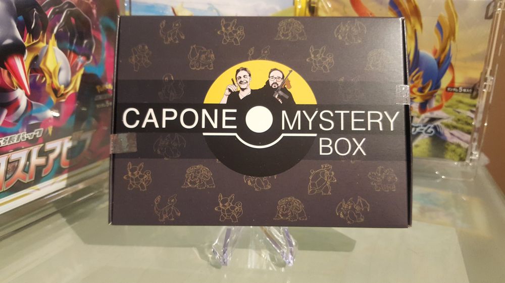 Pokémon Gradet Card Box CaponeBrothers . (Neu (gemäss Beschreibung)) in ...
