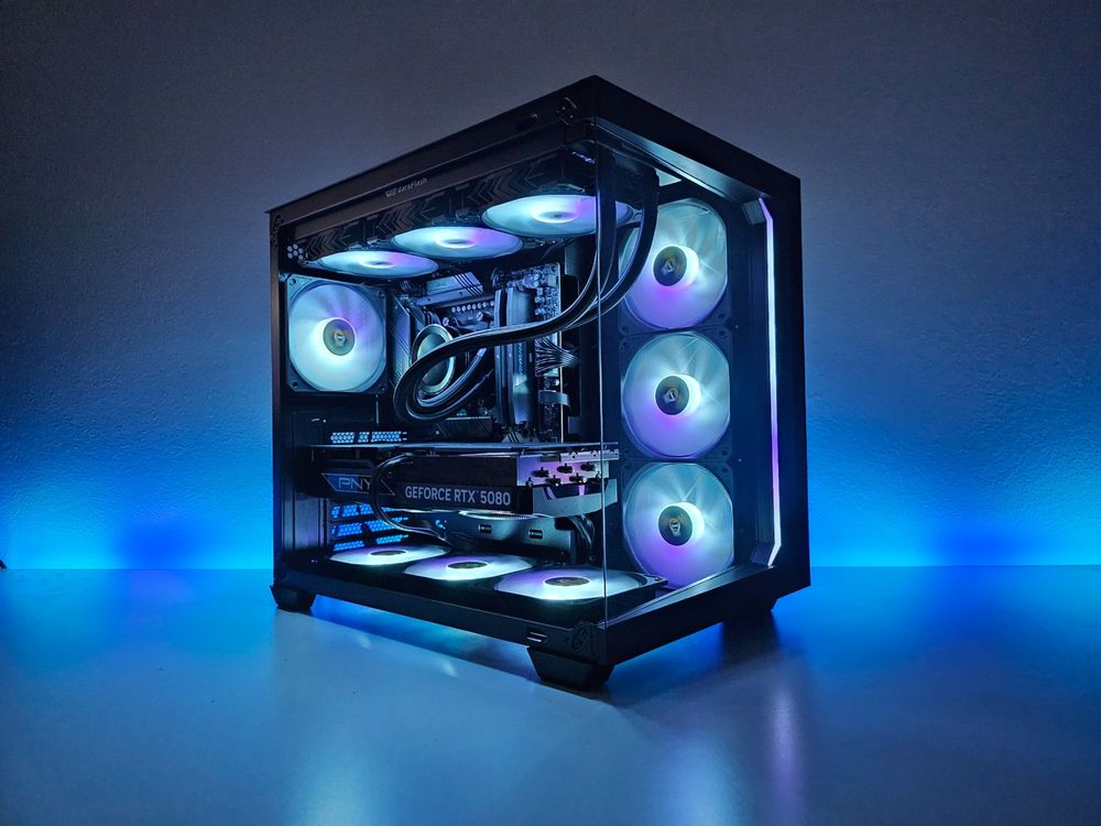 Gaming PC Vivarium🦈Ryzen 7800X3D + RTX 5080 | 32GB 6400MHz (Neu und ...