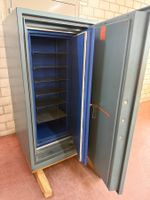 Tresor / Panzerschrank / Waffenschrank / Kassenschrank No4