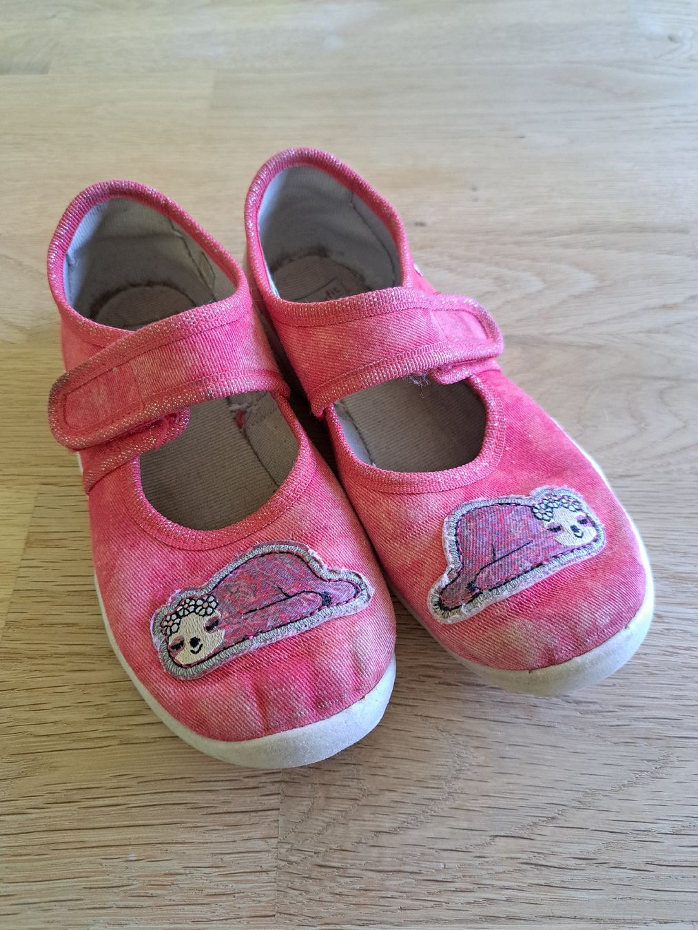 Superfit Scarpe per ragazze: Superfit Hausschuhe Grösse 28 – Usato da Bergdietikon venduto da Staphylococcus