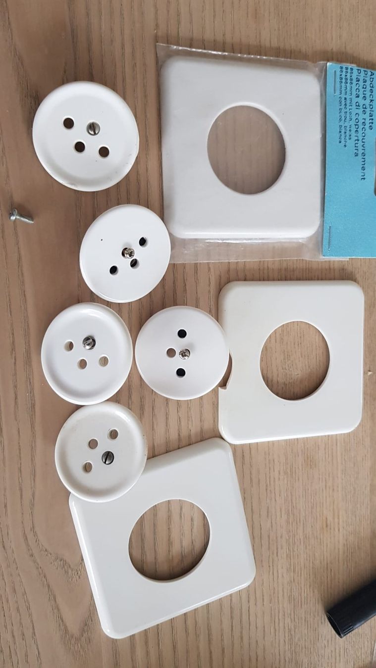 Spine: Elektromaterial - Abdeckplatten - Matériel électrique – Usato da Spiegel b. Bern venduto da ale_x59l 4