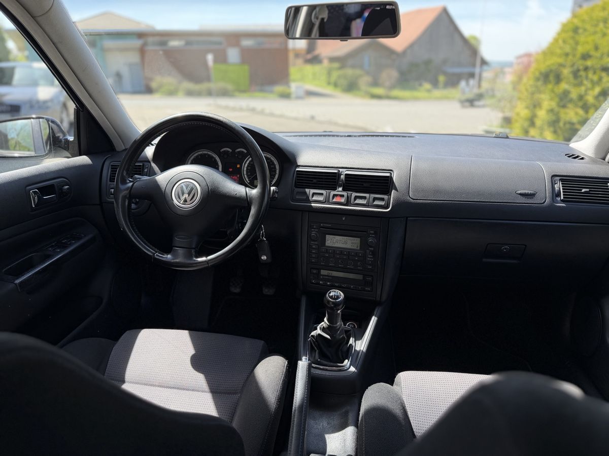 VW Automobili: VW Golf 4 1.6 - wenig Kilometer! – Usato da Auw venduto da gea_z8qf 5