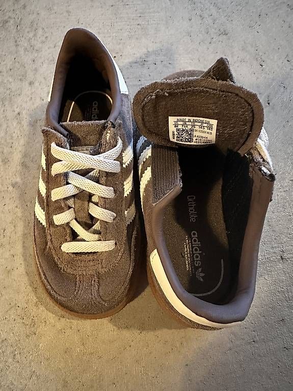Adidas Scarpe per ragazzi: Adidas Samba Spezial Gr. 25 – Usato da Zürich venduto da mai_q5wb 3
