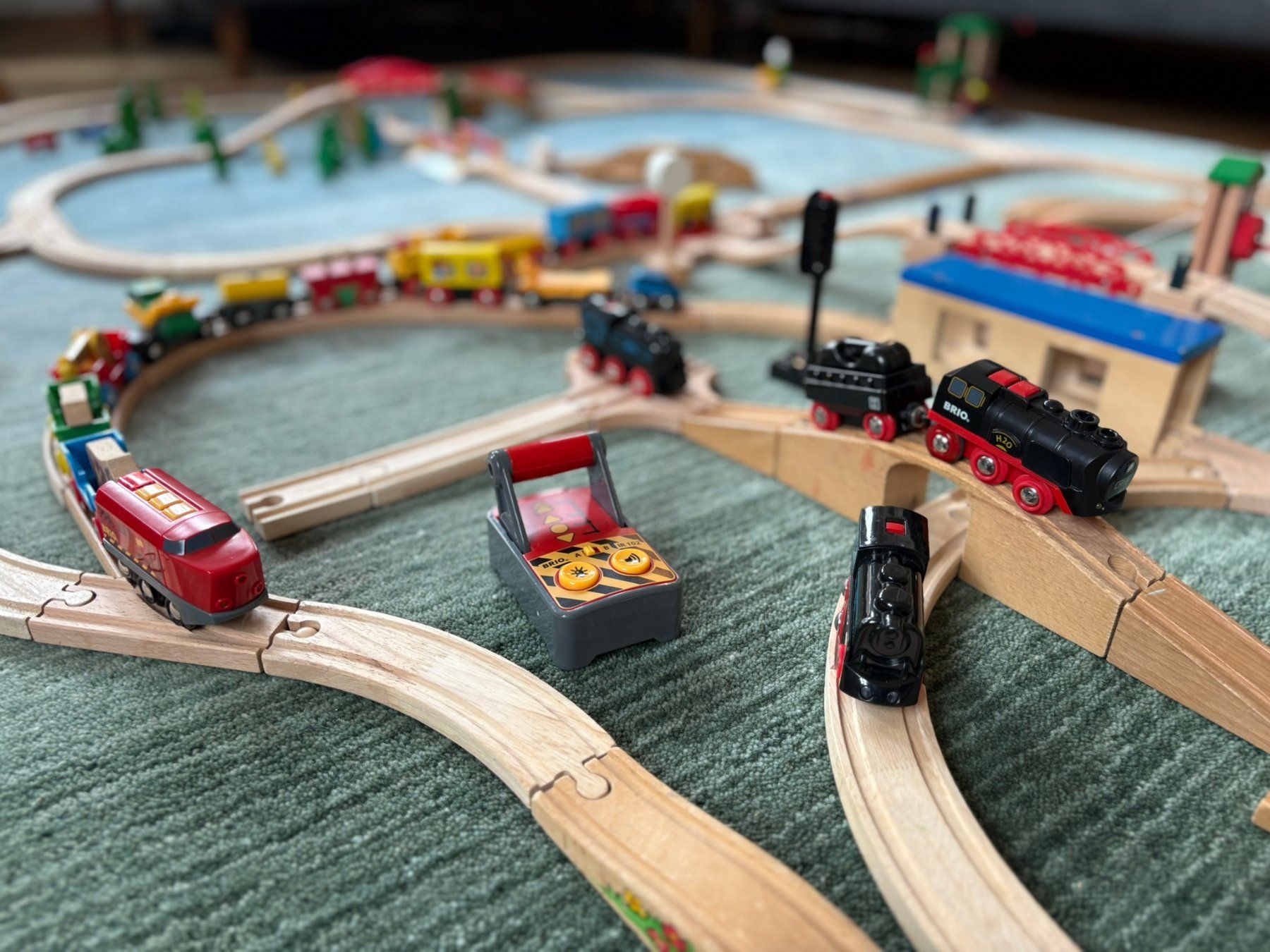 Brio Giocattoli: BRIO Spielzeug Eisenbahn Paket – Usato da Bern venduto da LASERWERK 1
