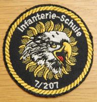Inf Schulen 7/207, Badge