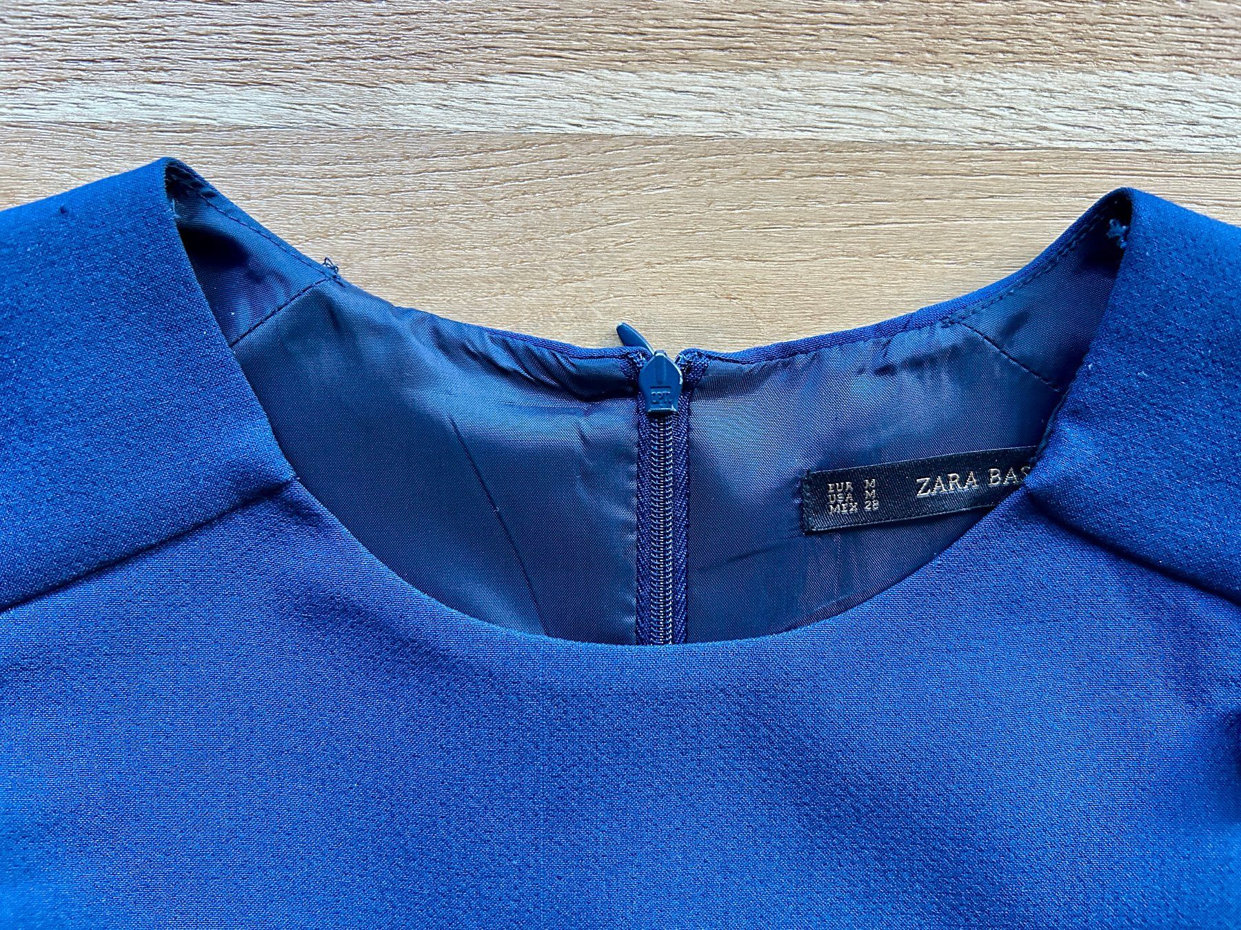 Zara Jumpsuits: Combi short bleue Zara taille M bon état – Gebraucht aus Martigny von m_juli 2