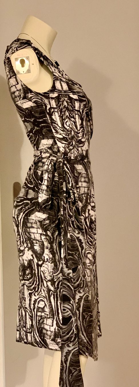 Kleider: Wickelkleid von Isabel De Pedro – Gebraucht aus Unterägeri von Jr61 3