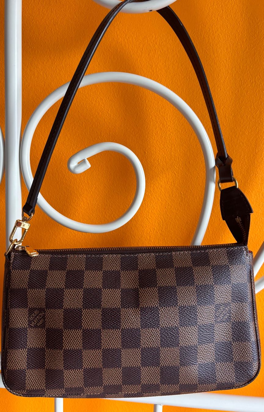 Louis Vuitton Borse da donna: Louis Vuitton Pochette Accessoires NM – Usato da Speicher venduto da star0841