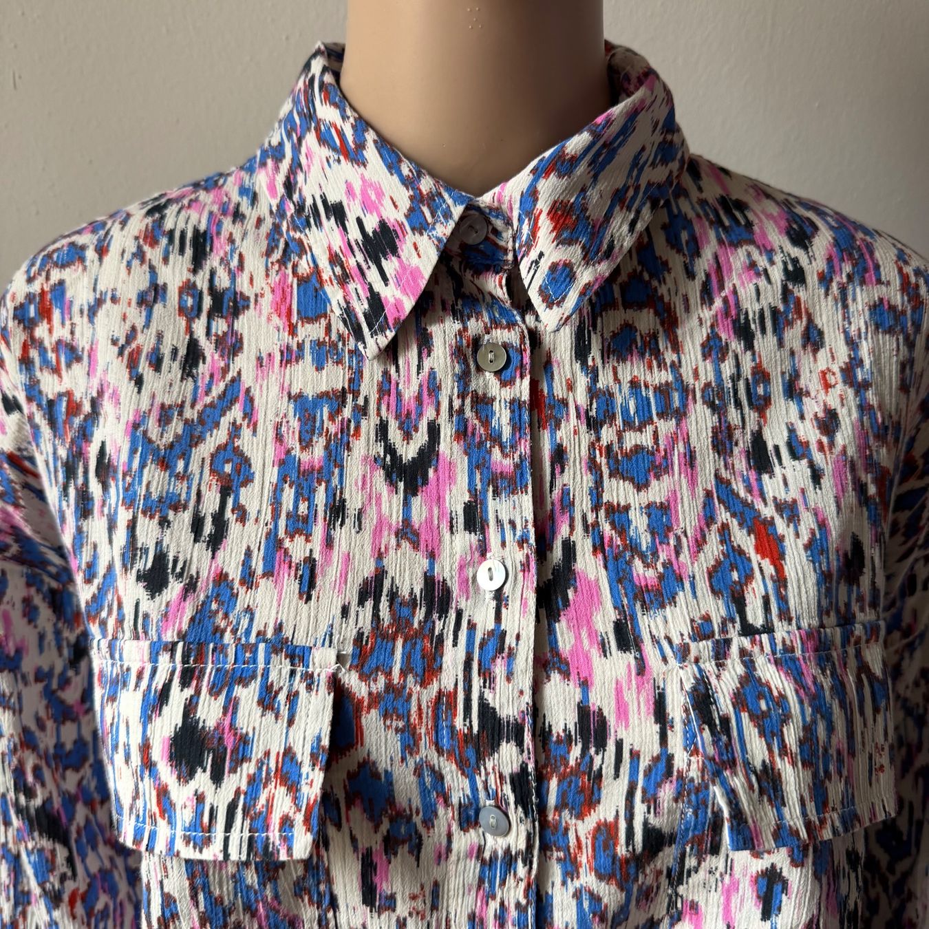 Zara Blusen: ZARA Bluse 💜 – Gebraucht aus Zürich von ClosetQueen 1