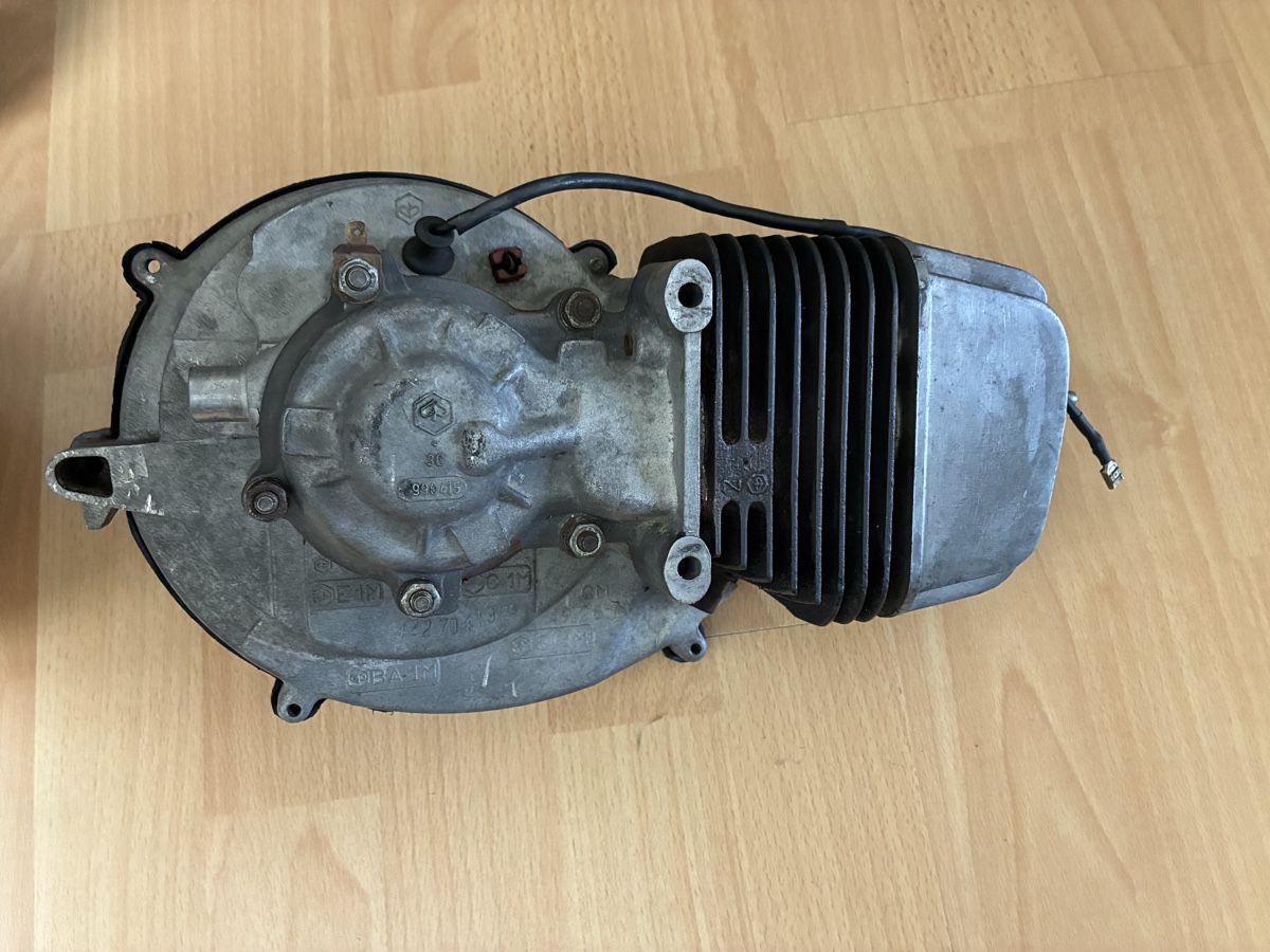 Piaggio Mofas: Piaggio Ciao original Motor – Gebraucht aus Aarau Rohr von Sheeno 2
