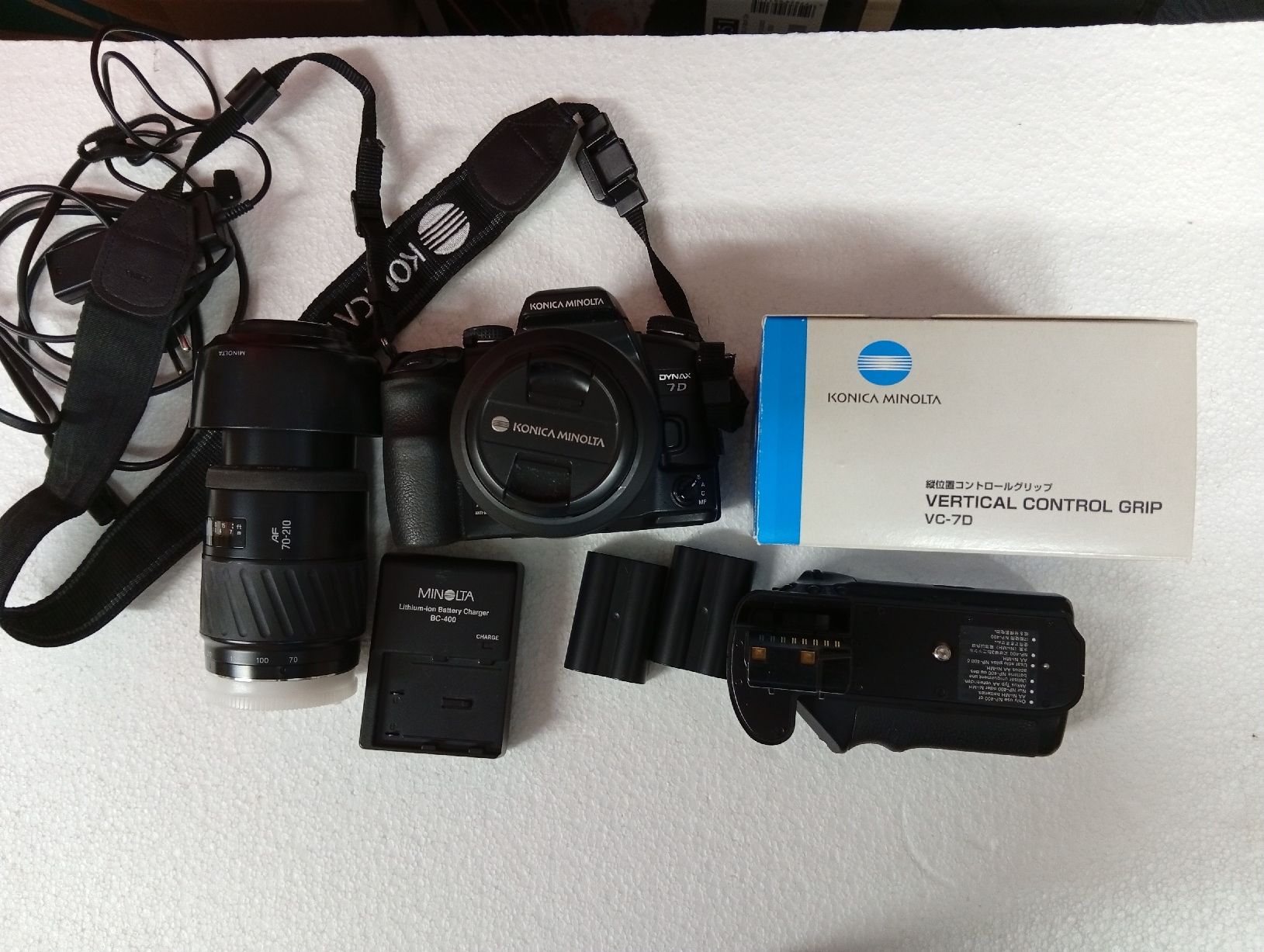 Minolta Kamera: Konica -Minolta 7D Ausrüstung – Gebraucht aus Bodio TI von djsep61 1