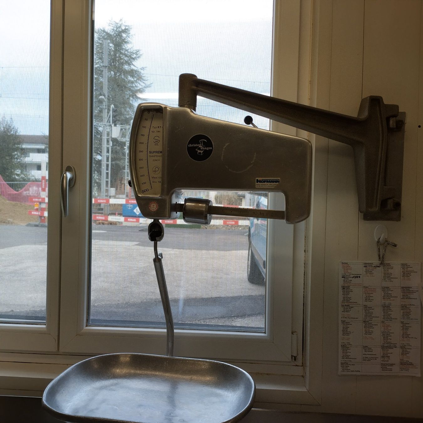Waagen und Gewichte: Mechanische Wandwaage – Gebraucht aus Huttwil von vsrf11 2