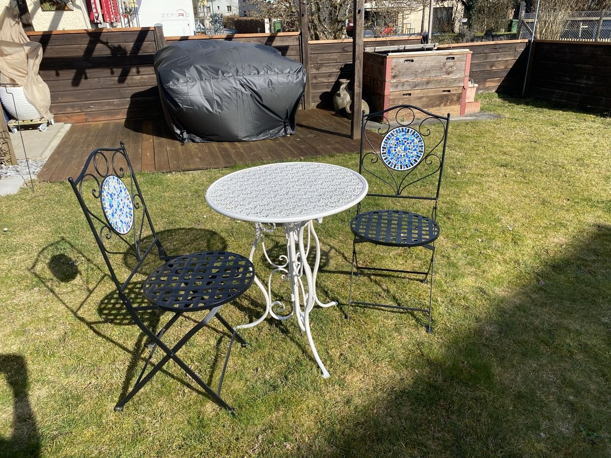Set de table et chaises: Garten oder Balkon- Tischset – D'occasion à Wiesendangen par argon03 1
