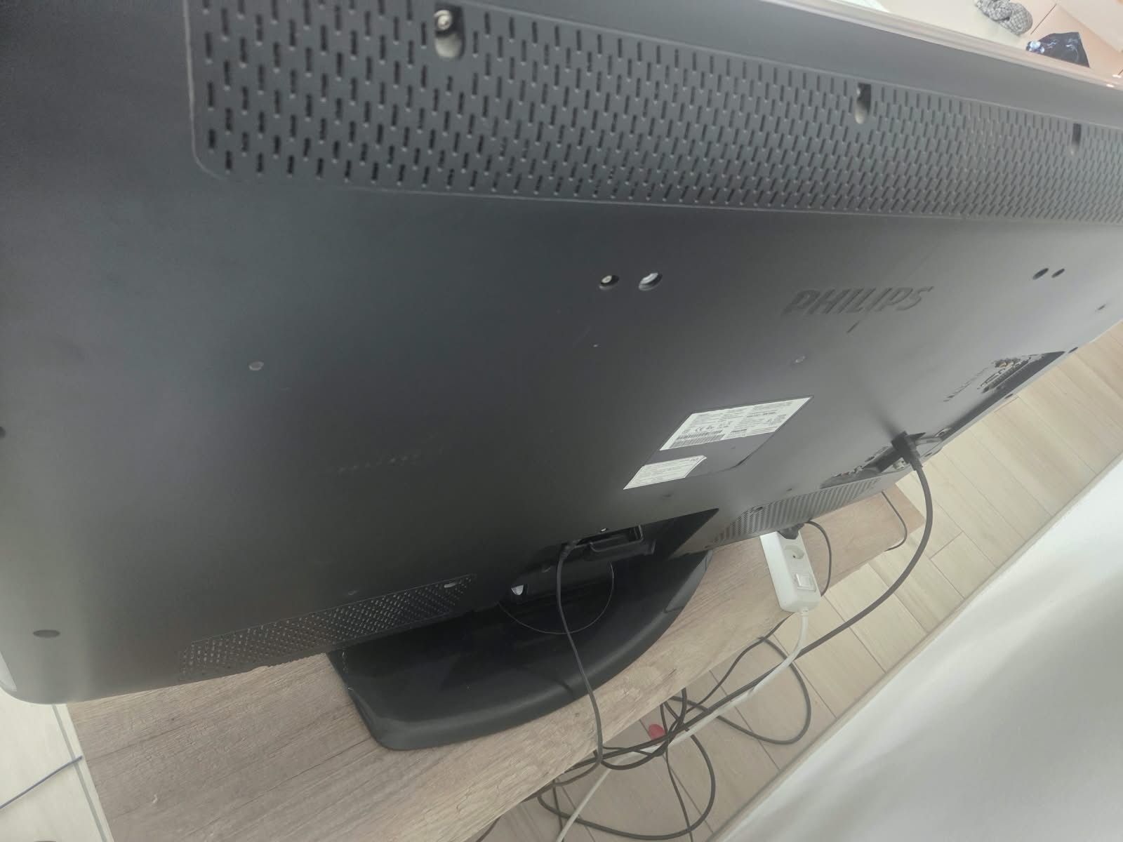 Philips Fernseher: fernseh – Gebraucht aus Oberengstringen von con_2l5w 1