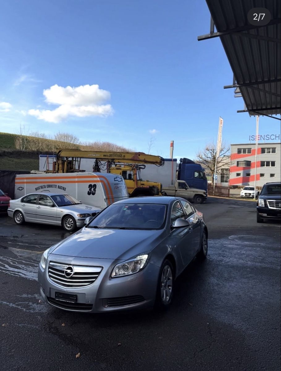 Opel Autos: Opel Insignia 2.8 Turbo 4x4 Automat – Defekt aus Luzern von dar_6dft 1