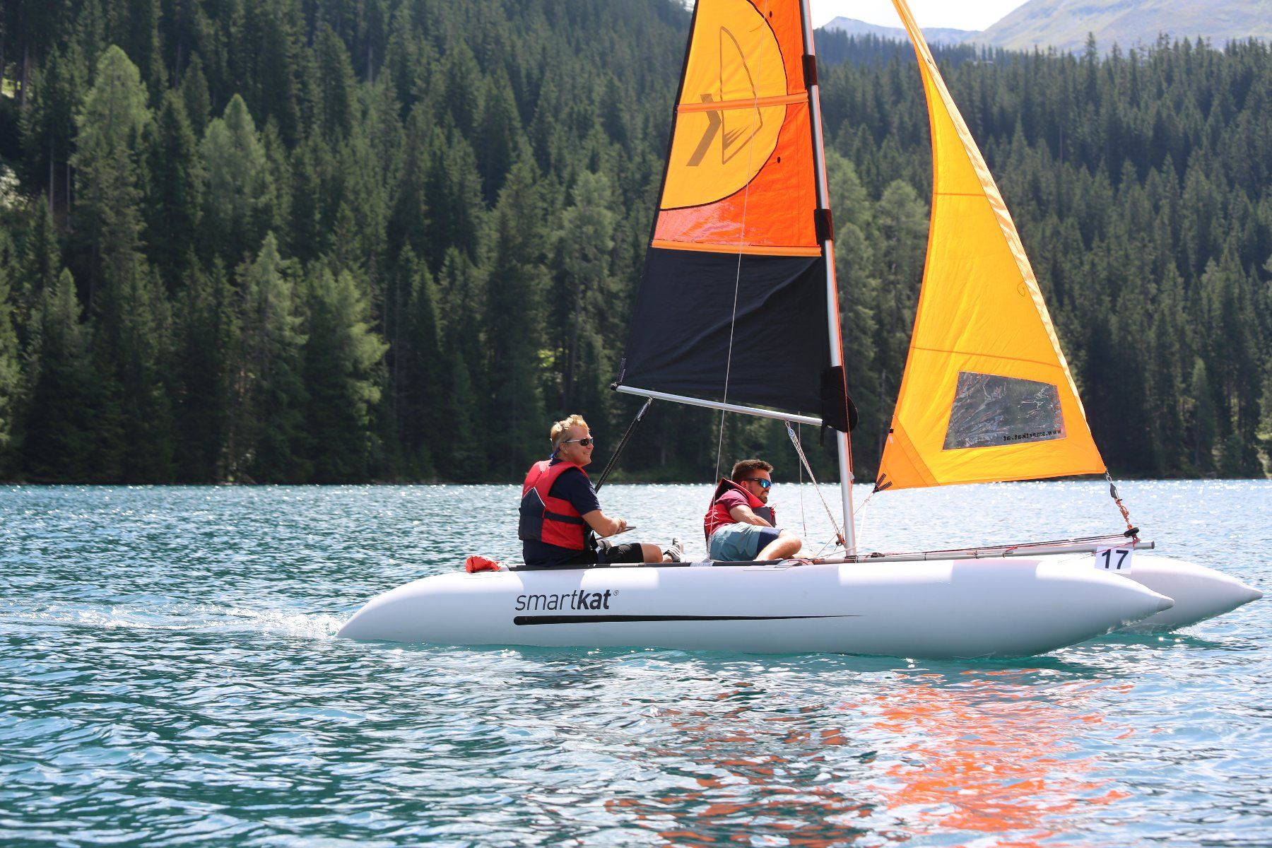 Boote: Smartkat Racing 5.0 M Katamaran Top Zustand – Gebraucht aus Cham von jst_q2s2 1