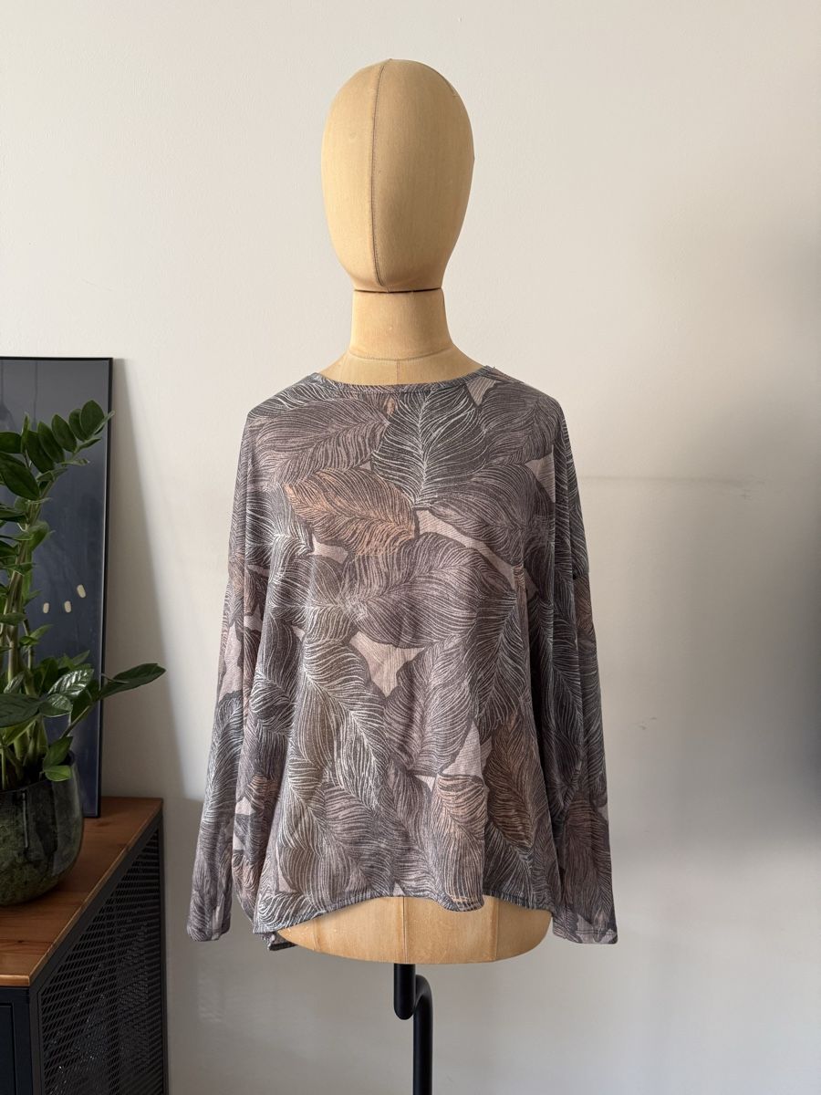 Zara Chemisiers: ZARA Basic Bluse Gr. M | Botanical Print | Oversize – D'occasion à Lugano par rebecca.wardrobe