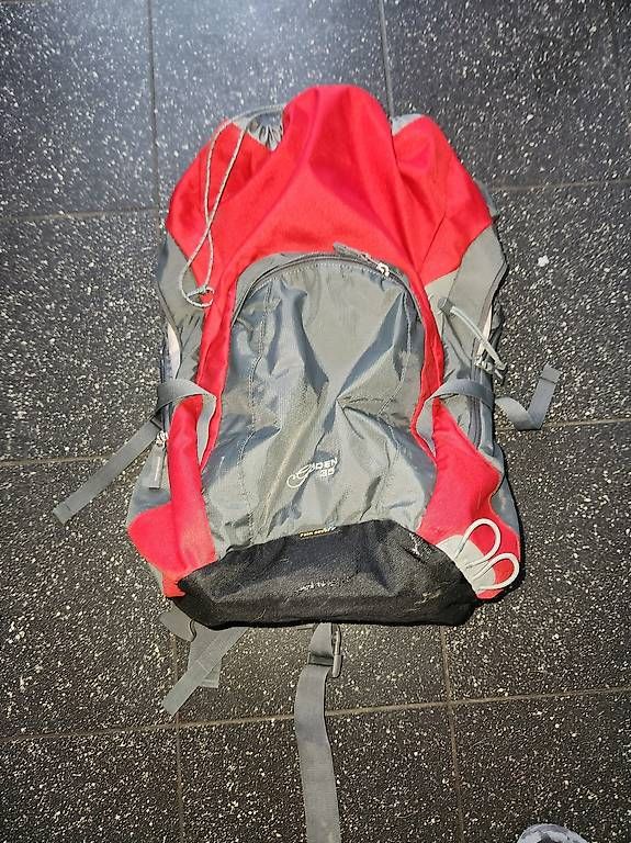 Sacs à dos: Wanderrucksack Deuter – D'occasion à Basel par Tobi_079 2