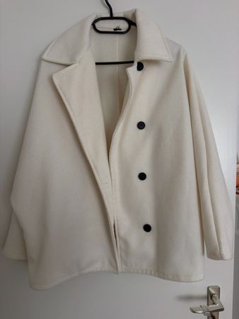  Damenjacke / Mantel in Creme/Weiss kaum getragen
