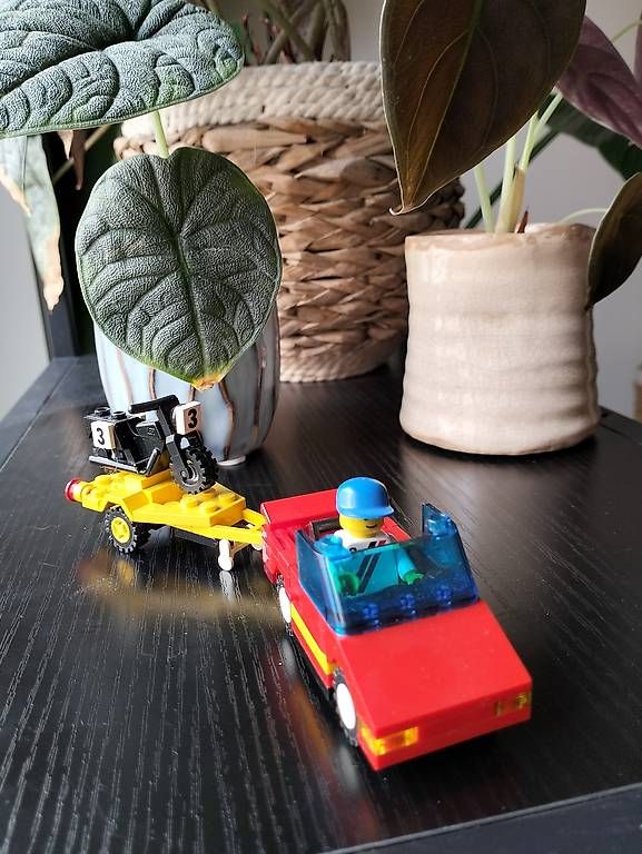 Jeux de construction: Auto e rimorchio con moto Lego – D'occasion à Locarno par gab_22kt