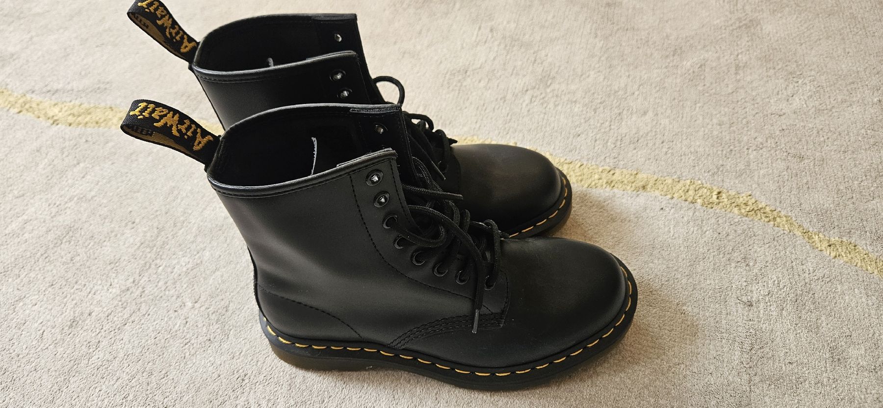 Dr. Martens Scarpe da donna: Dr. Martens / Doc Martens Stiefel, Grösse 38 – Nuovo (secondo la descrizione) da Tobel venduto da Nicci_dee 1