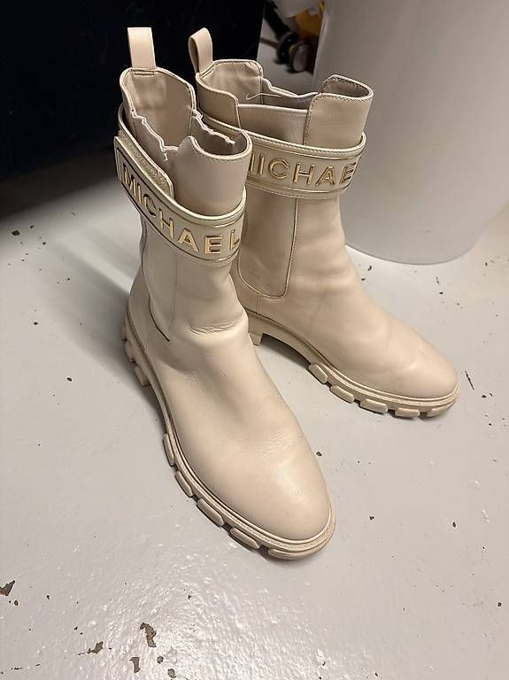 Scarpe da donna: Michael Kors Stiefelette Gr. 39 – Usato da Olten venduto da lyez 1